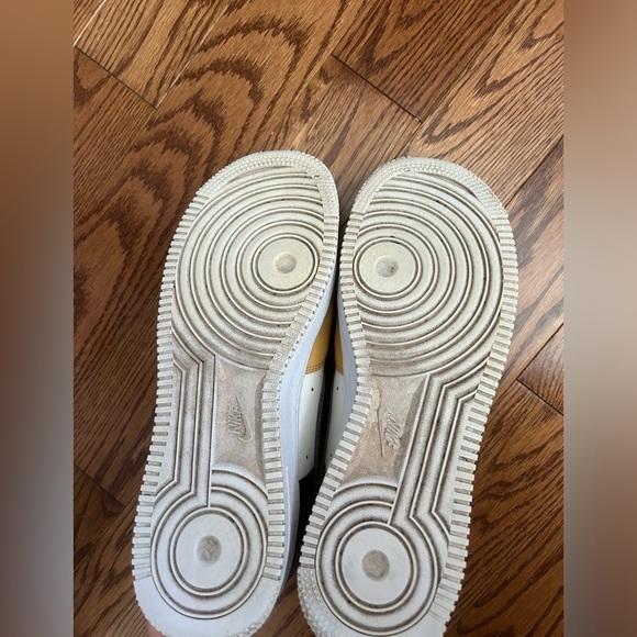 Custom airforce 1 - Picture 5 of 6